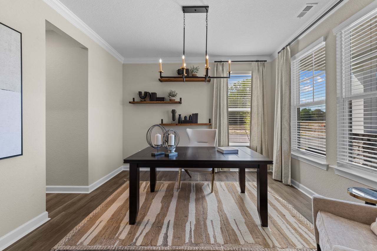 Similar Home - Dining Room