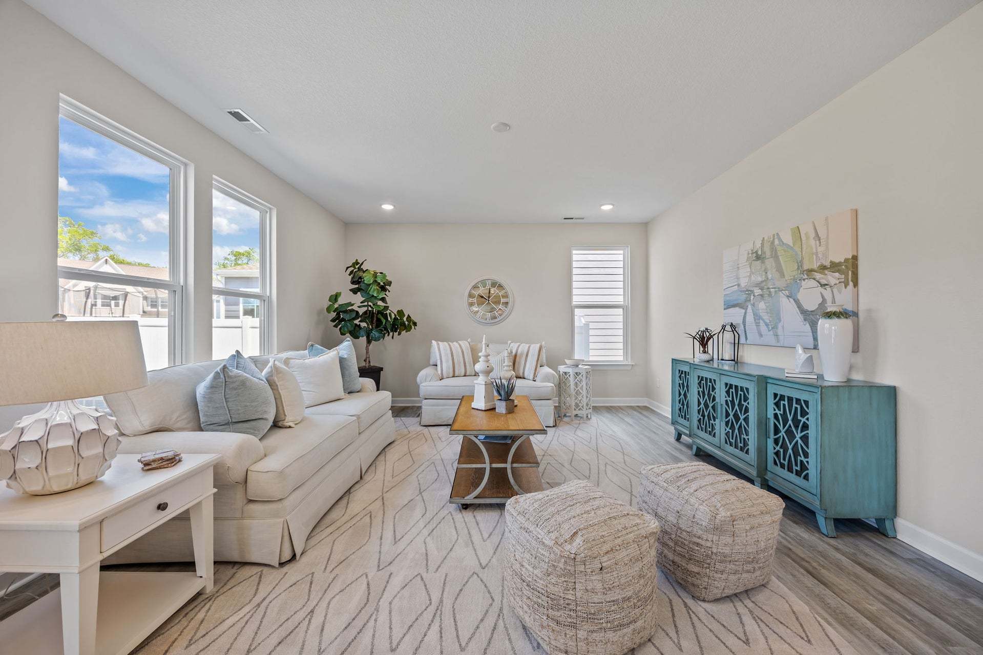Similar Home - Great Room