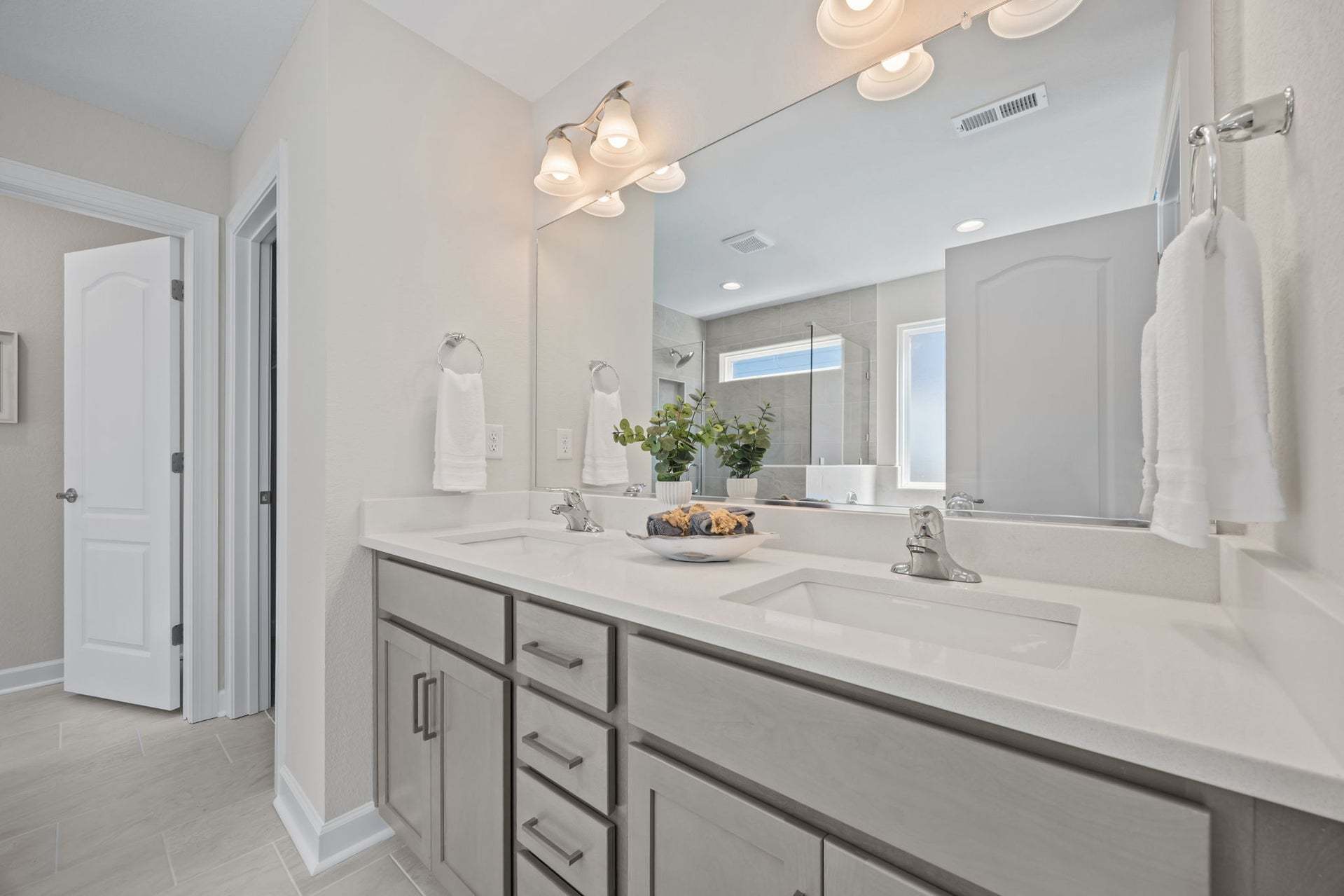 Owner's Bathroom