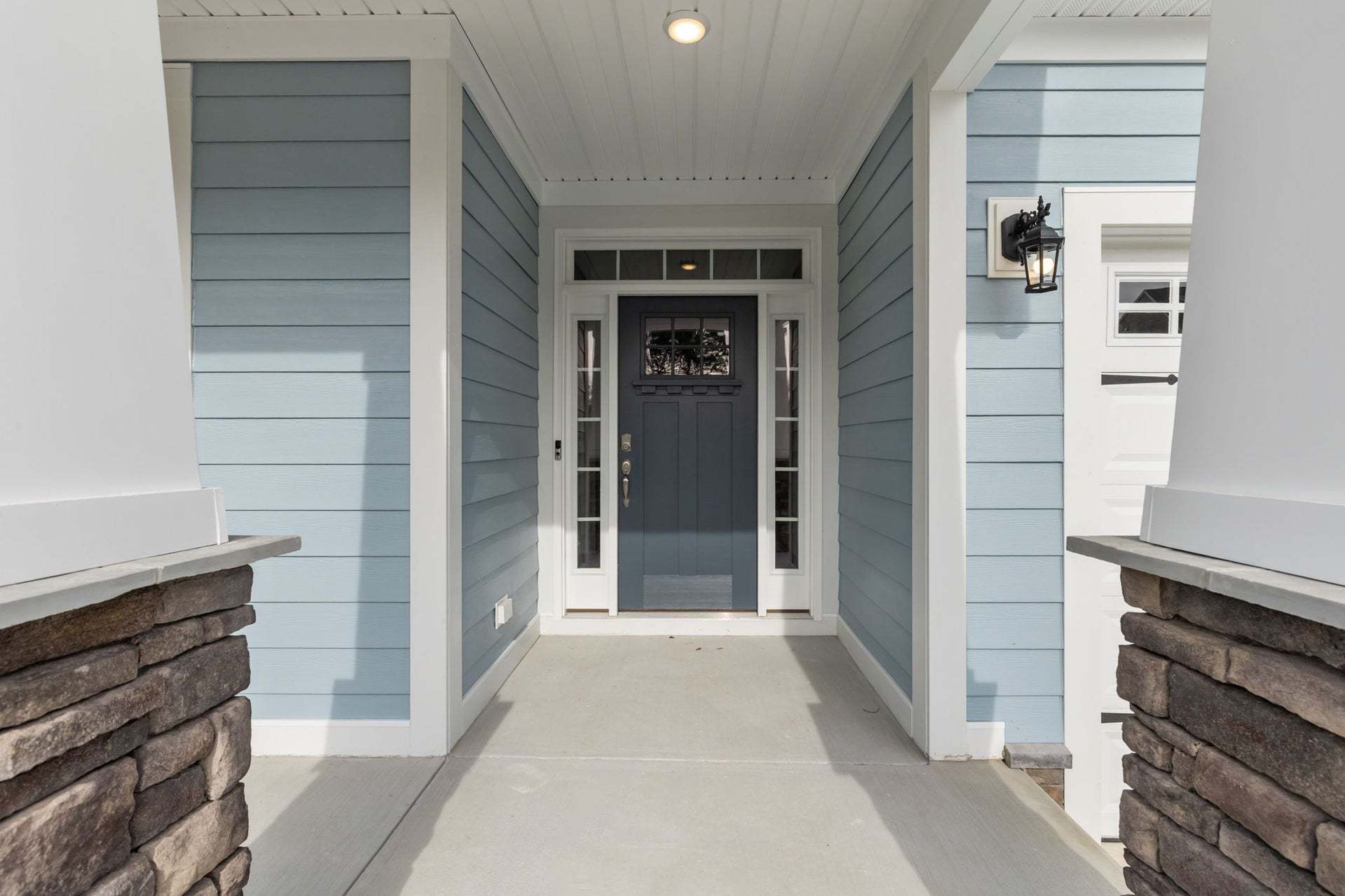 Covered Front Porch