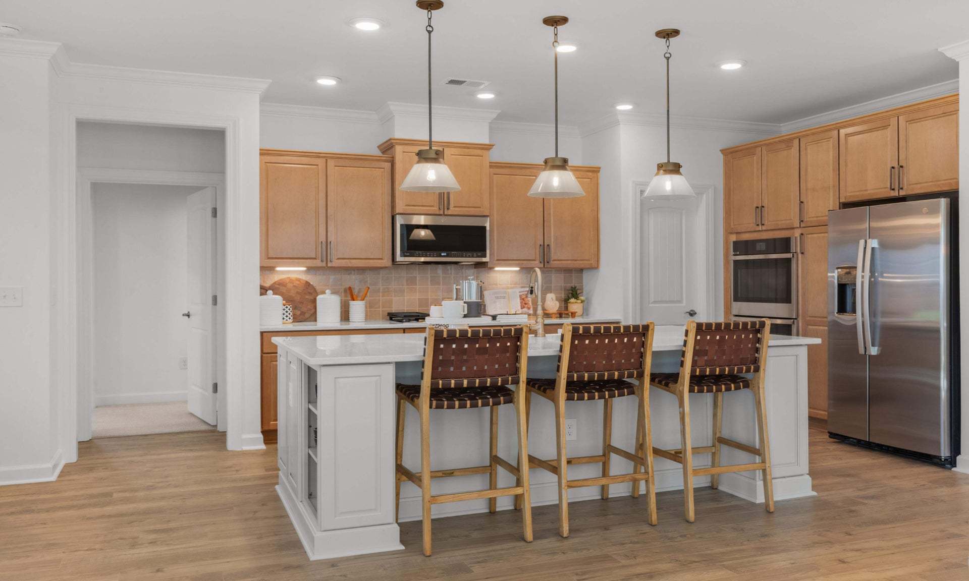 Similar Home - Kitchen