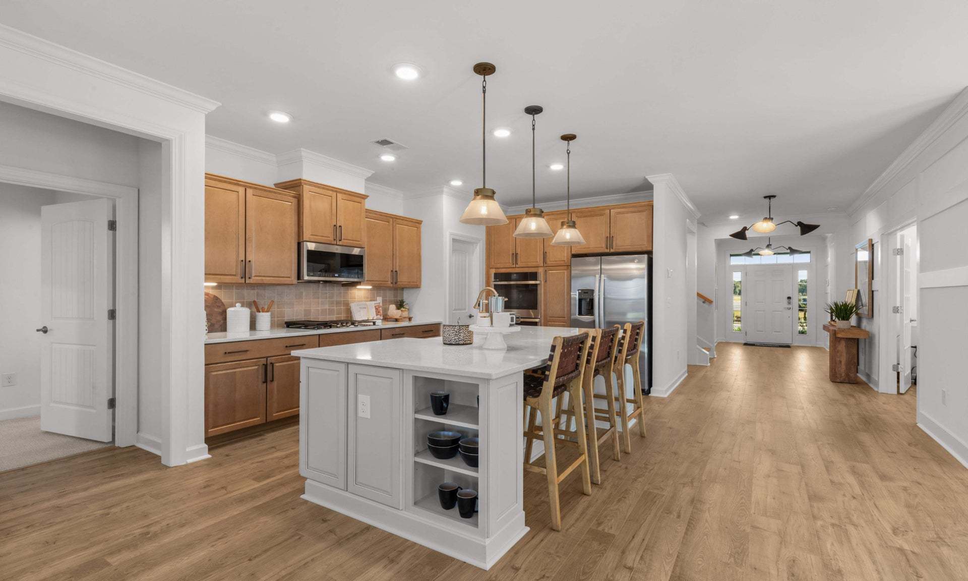 Similar Home - Kitchen