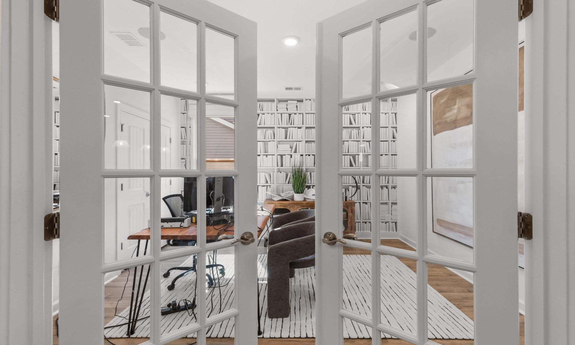 Similar Home - Study