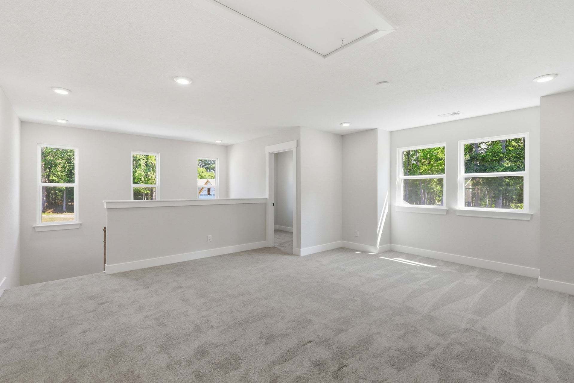 Similar Home - Bonus Room
