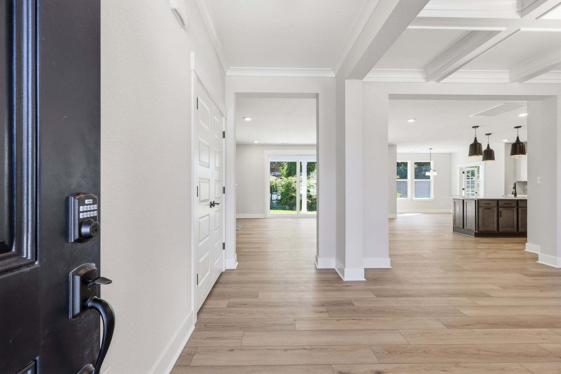 Similar Home - Foyer
