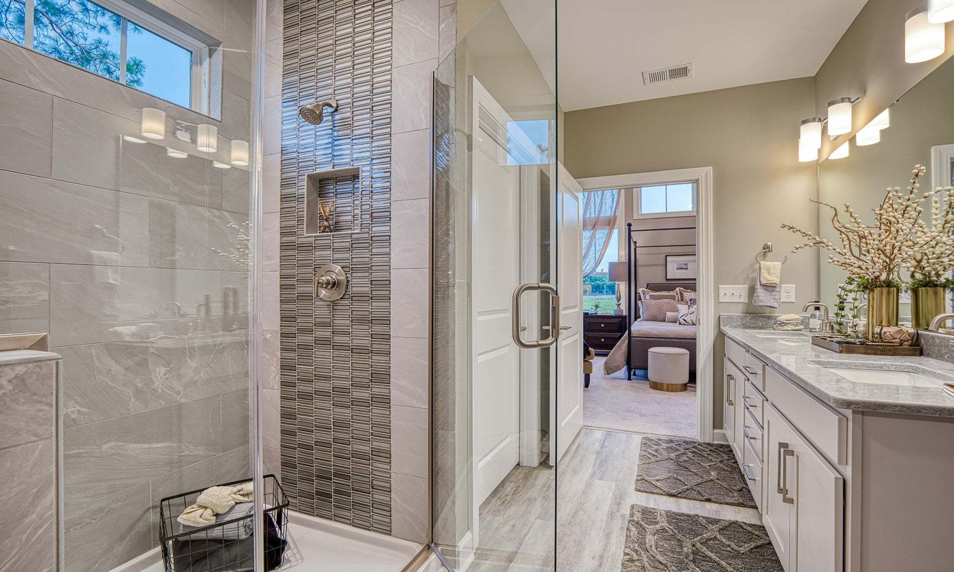 Similar Home - Owner's Bathroom
