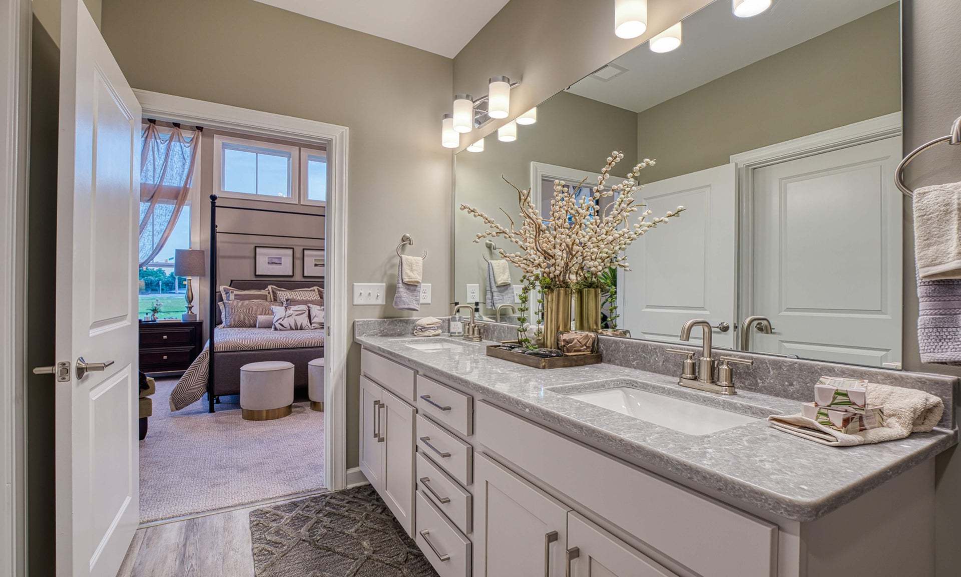 Similar Home - Owner's Bathroom