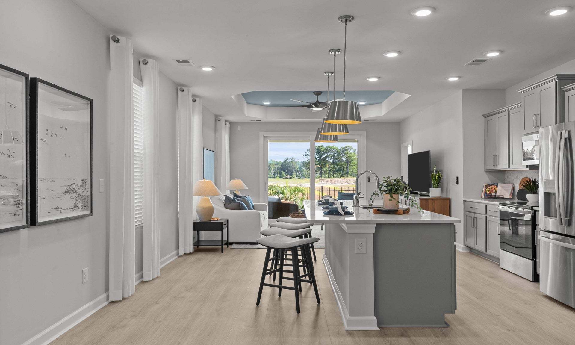 Similar Home - Kitchen
