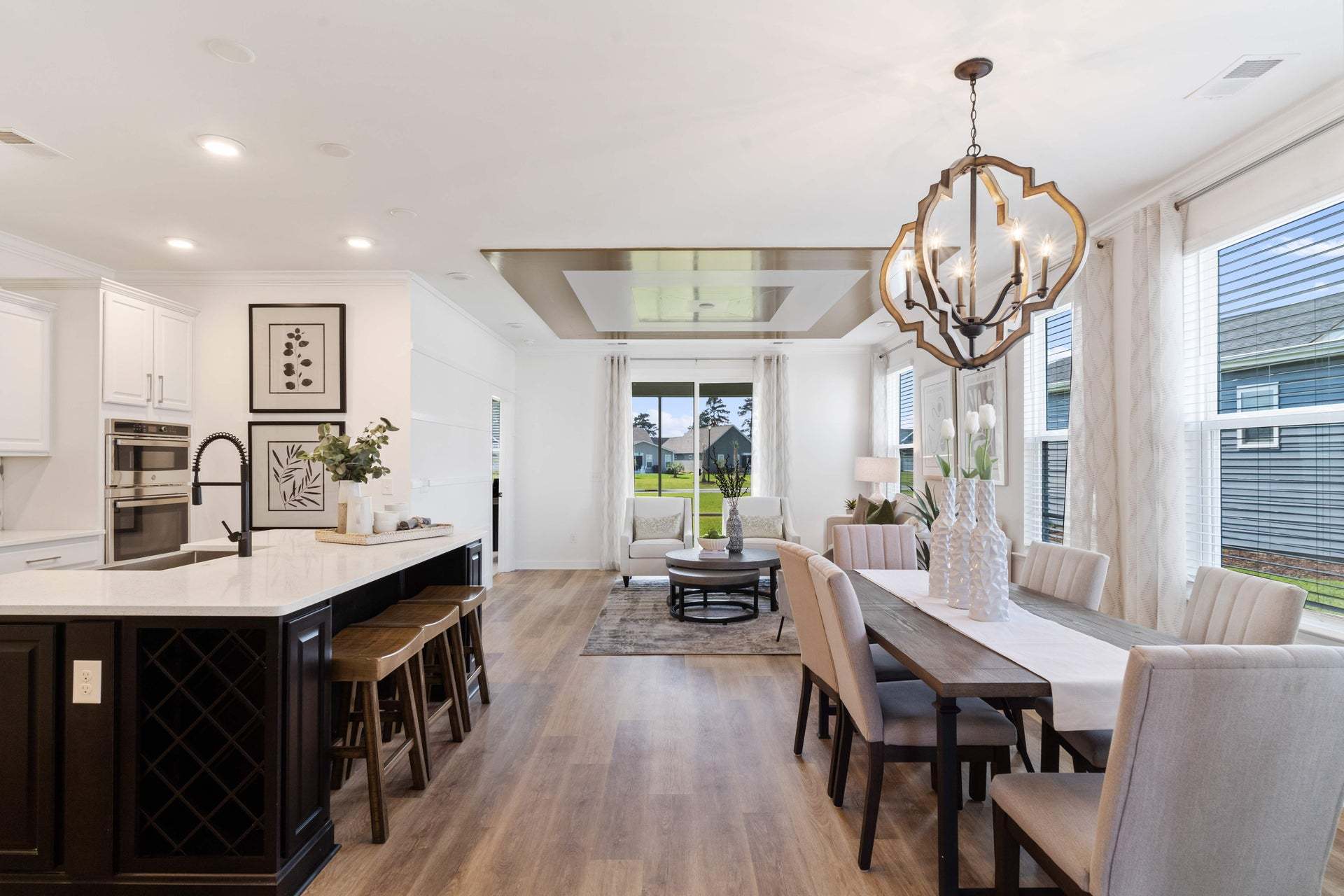 Similar Home - Kitchen