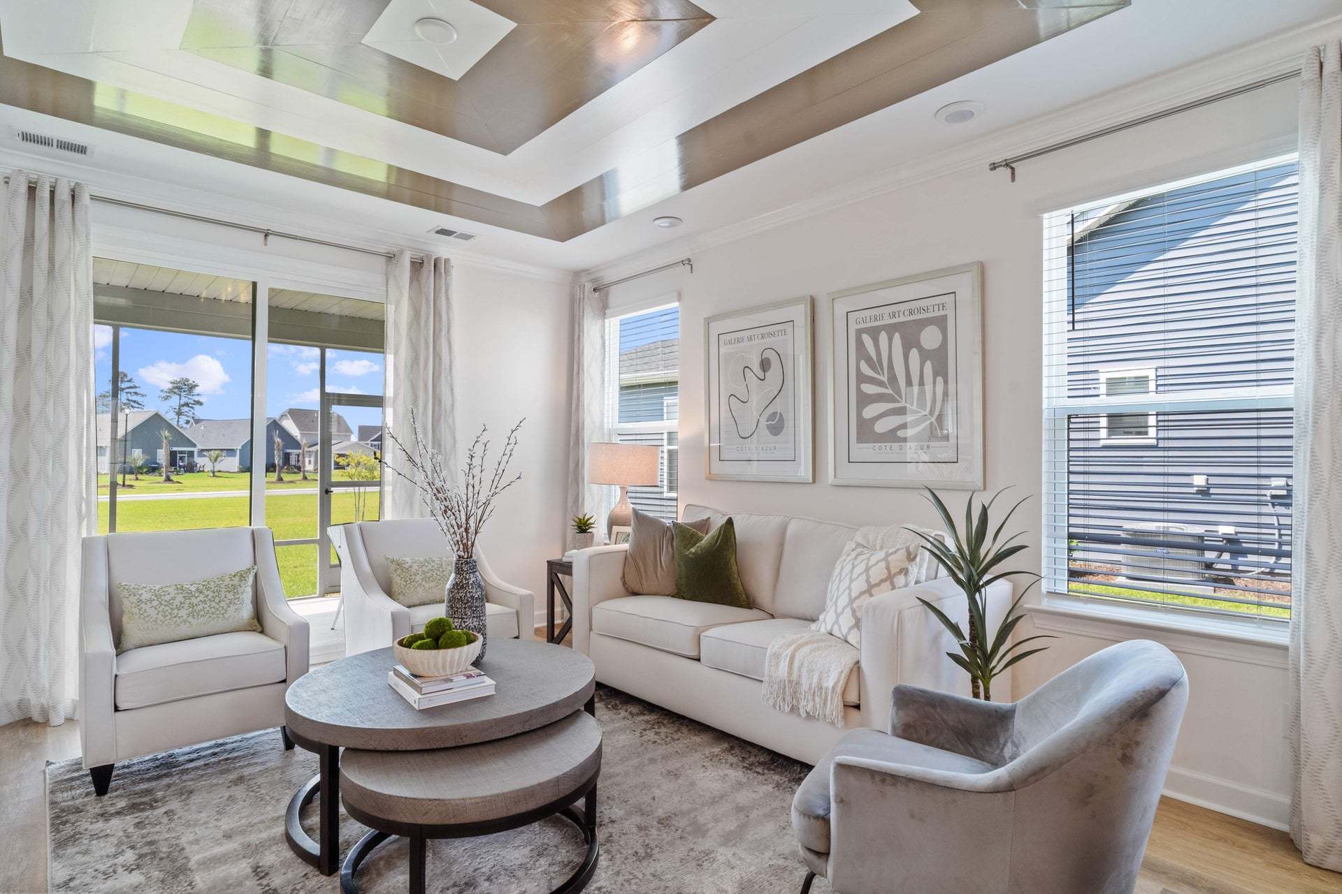 Similar Home - Great Room