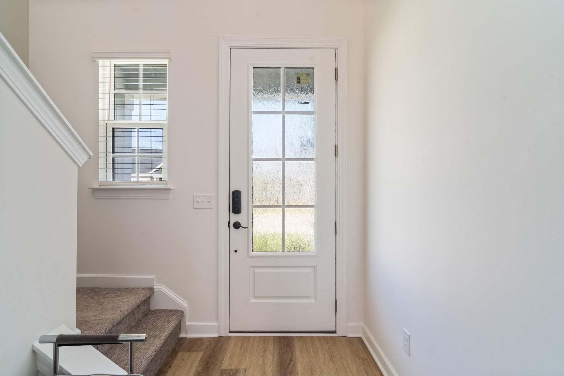 Similar Home - Foyer