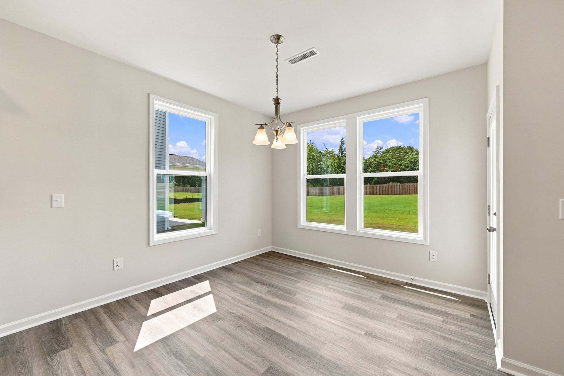 Actual Home - Breakfast Nook