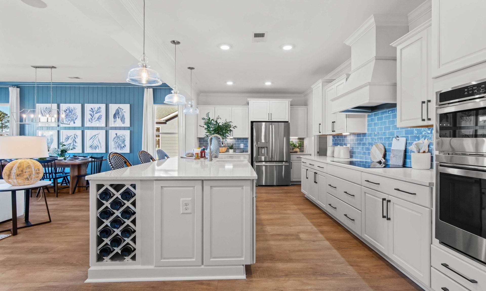 Similar Home - Kitchen