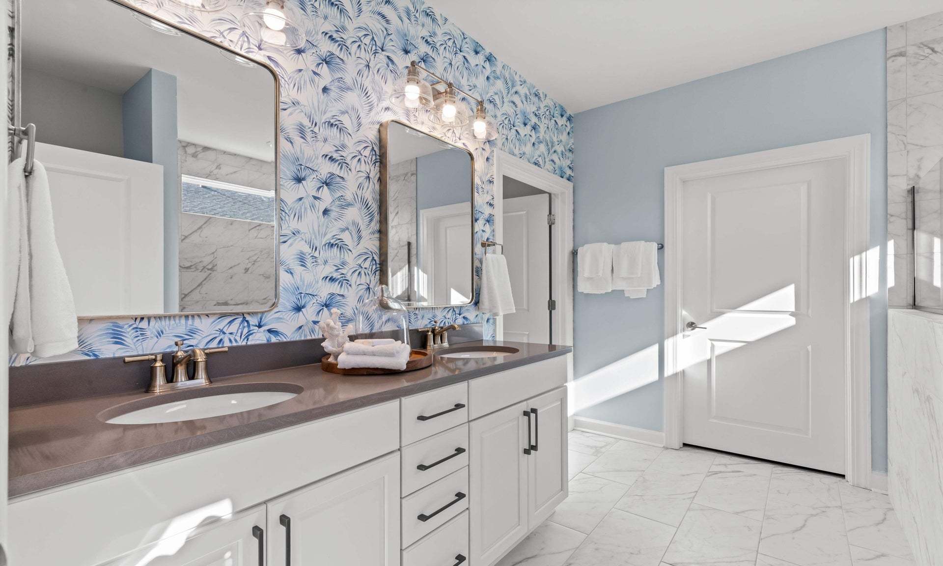 Similar Home - Owner's Bathroom