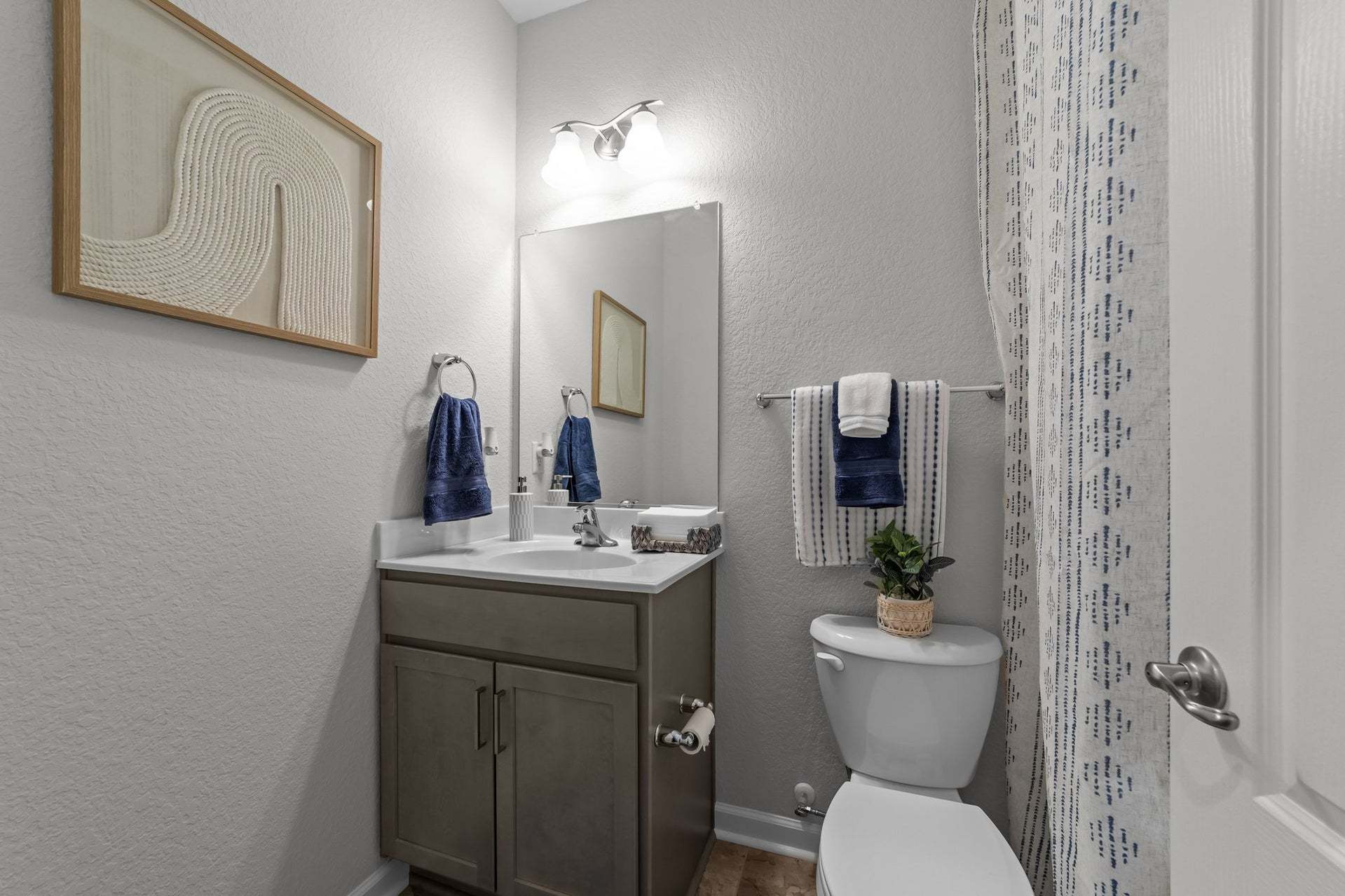 Similar Home - Bathroom