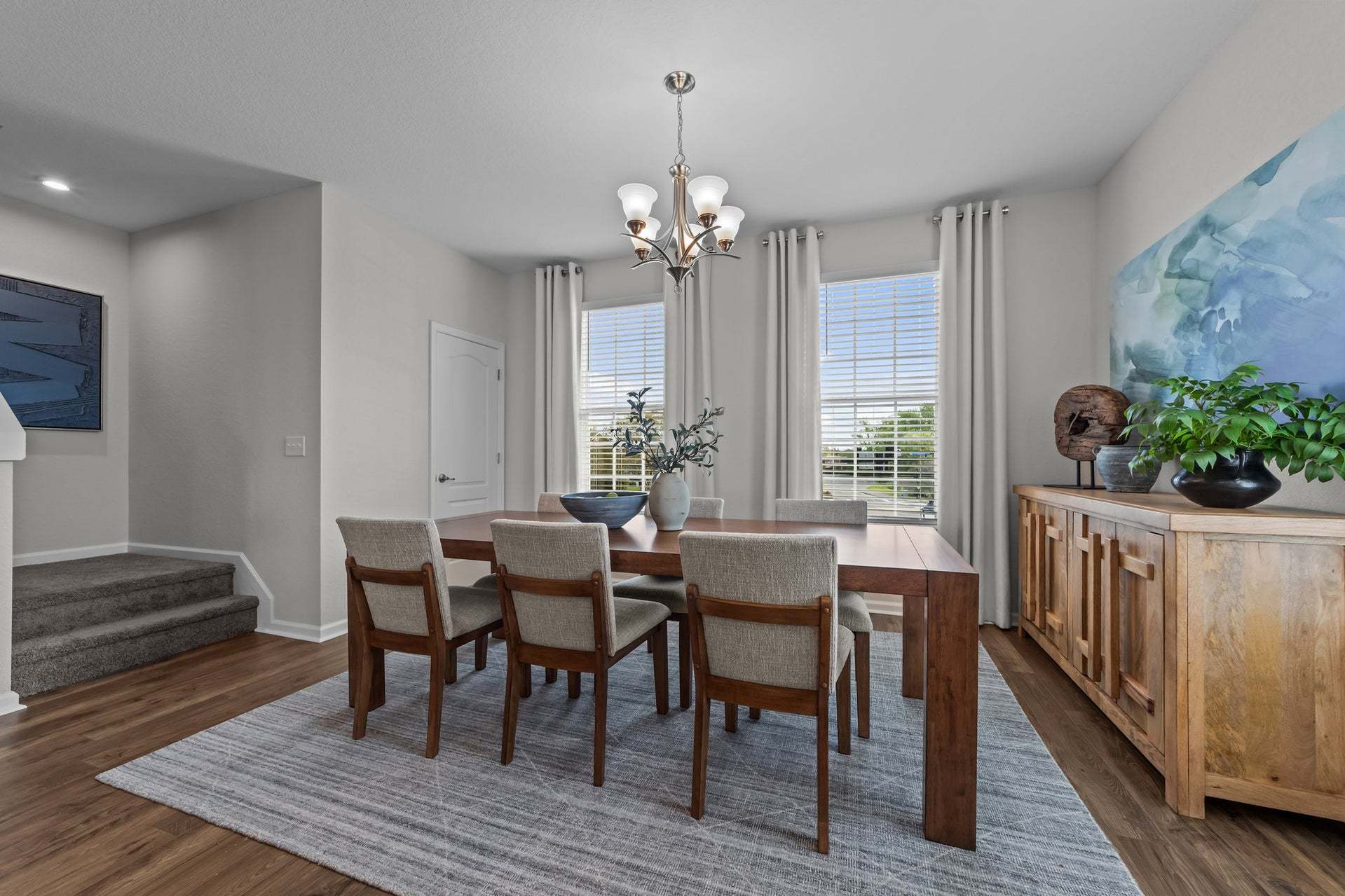 Similar Home - Dining Area