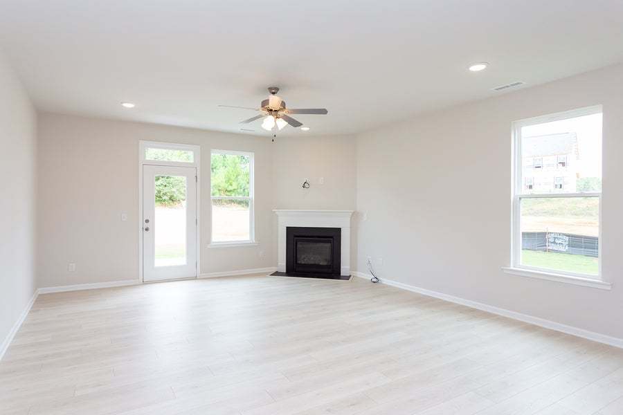 Similar Room - Great Room