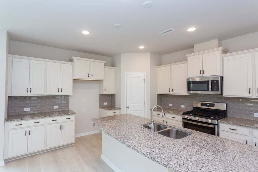 Similar Home - Kitchen