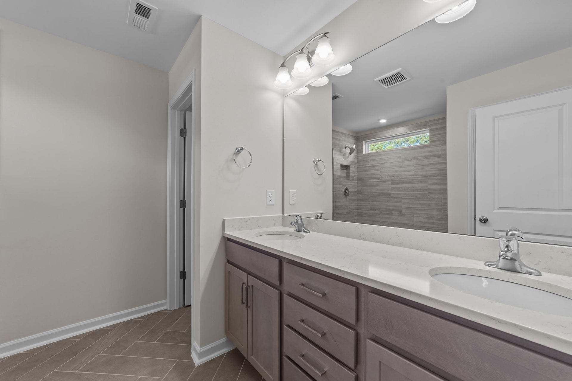 Owner's Bathroom