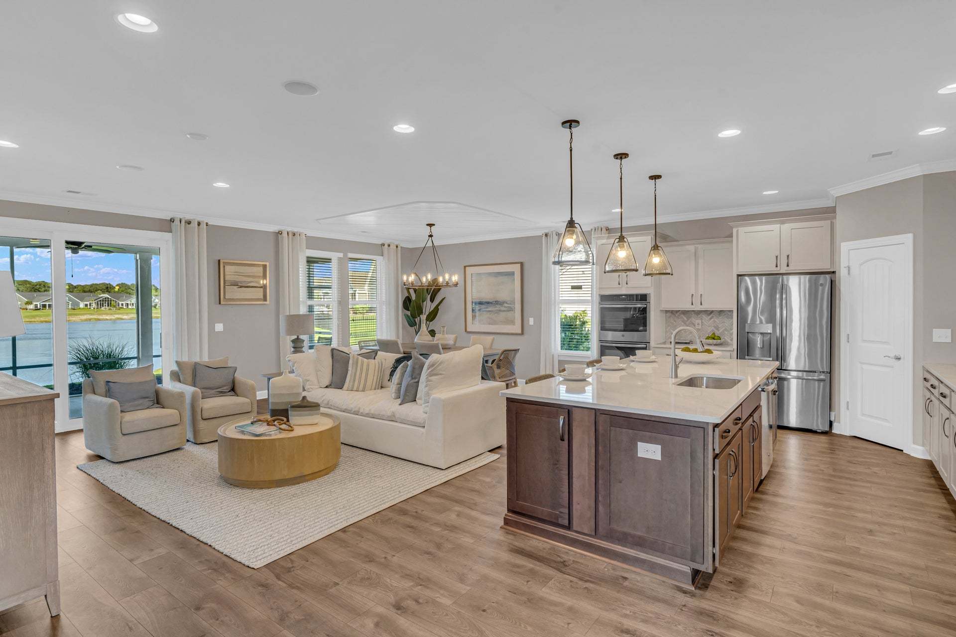 Kitchen & Great Room