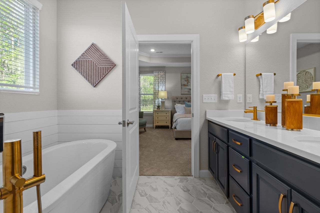 Owner's Bathroom