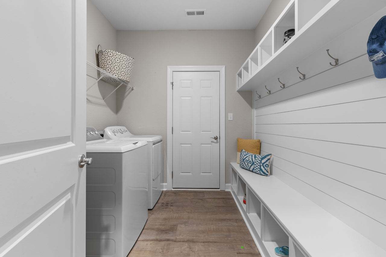 Laundry Room and Drop Zone