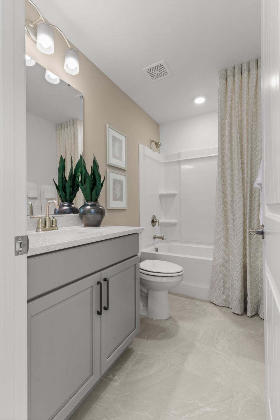 Owner's Bathroom