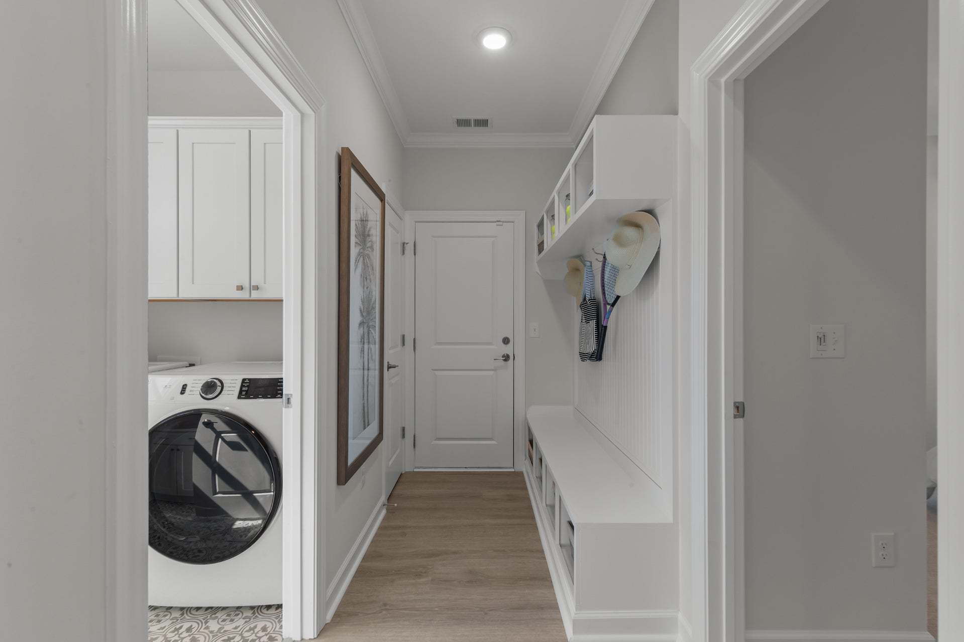 Similar Home - Laundry