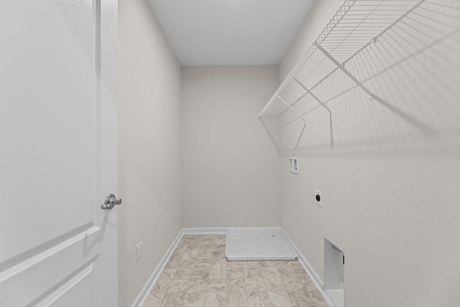 Similar Home - Laundry Room