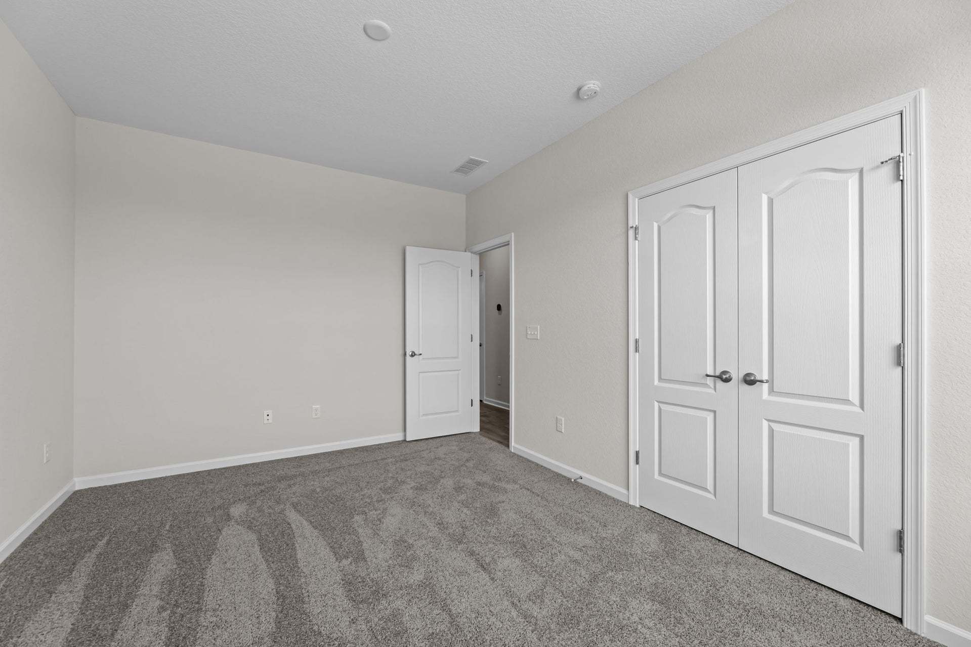 Similar Home - Bedroom