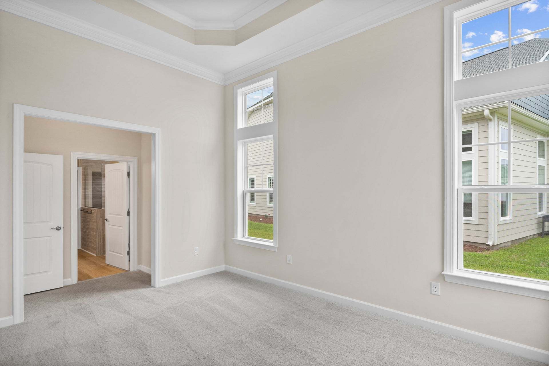 704 St. Vincent Loop (The Newberry)