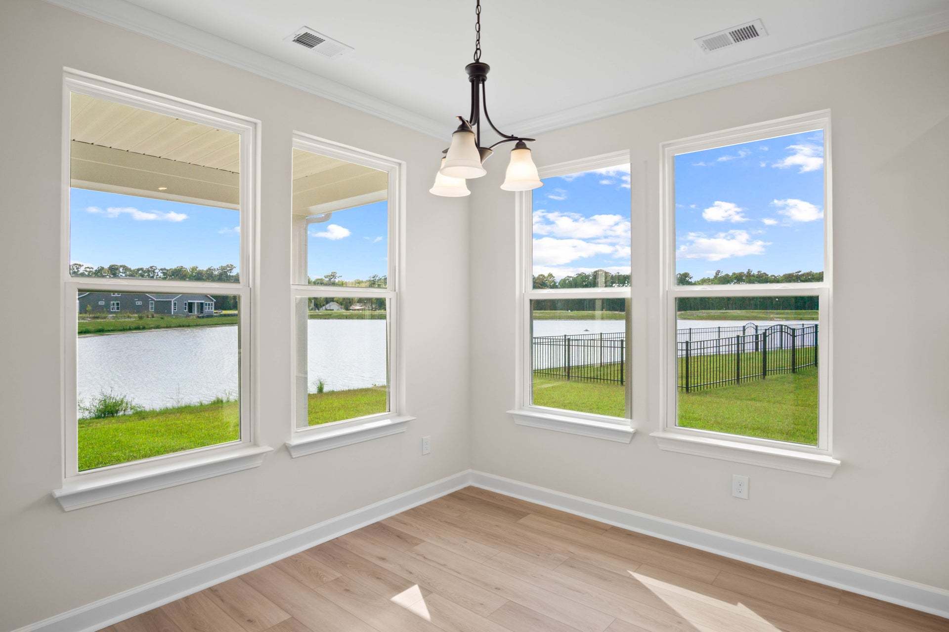 1571 Breakwater Dr. (The Sand Dollar)