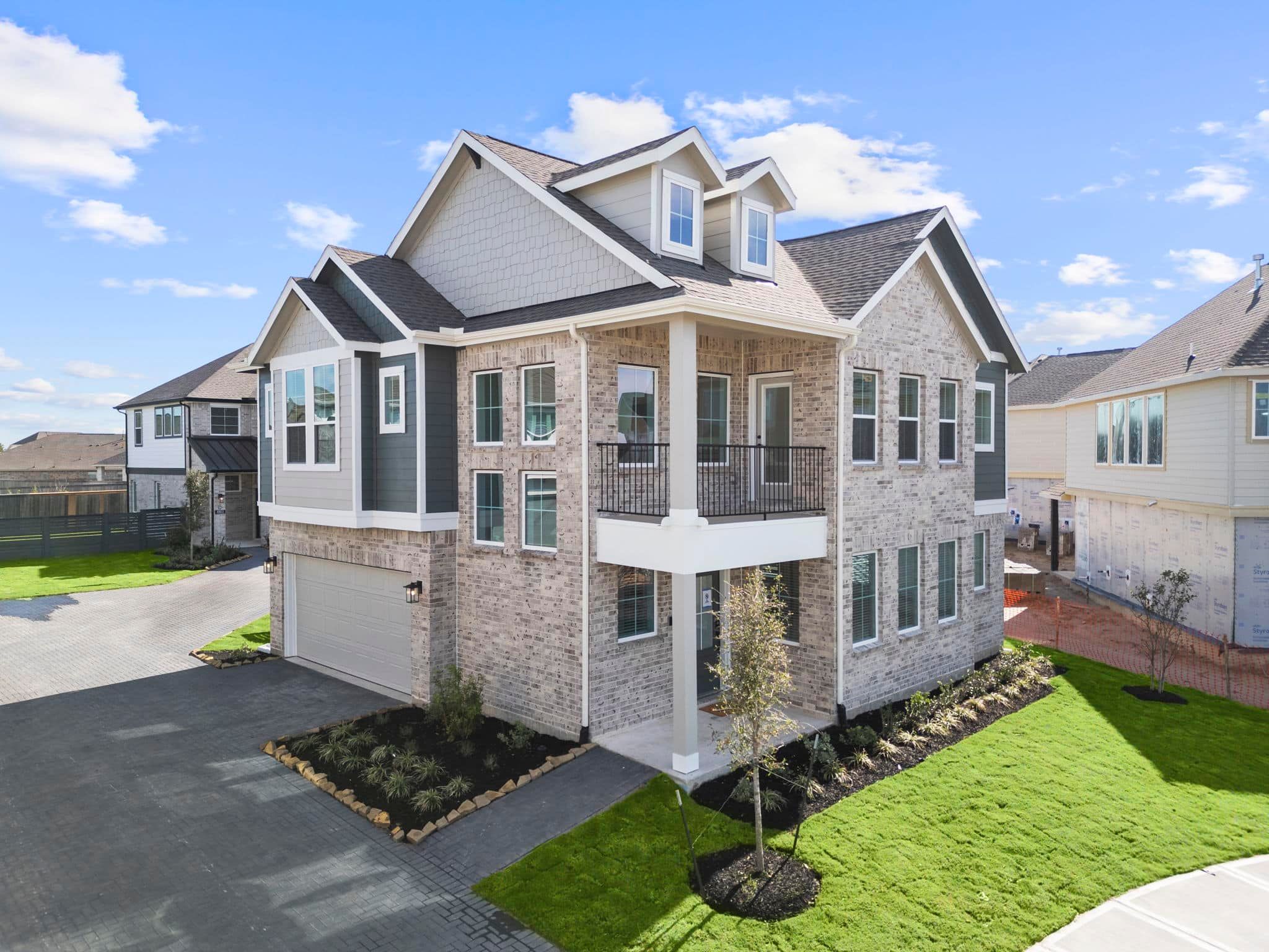 10818 Day Jassamine Way (Riverdale - Courtyard Collection)