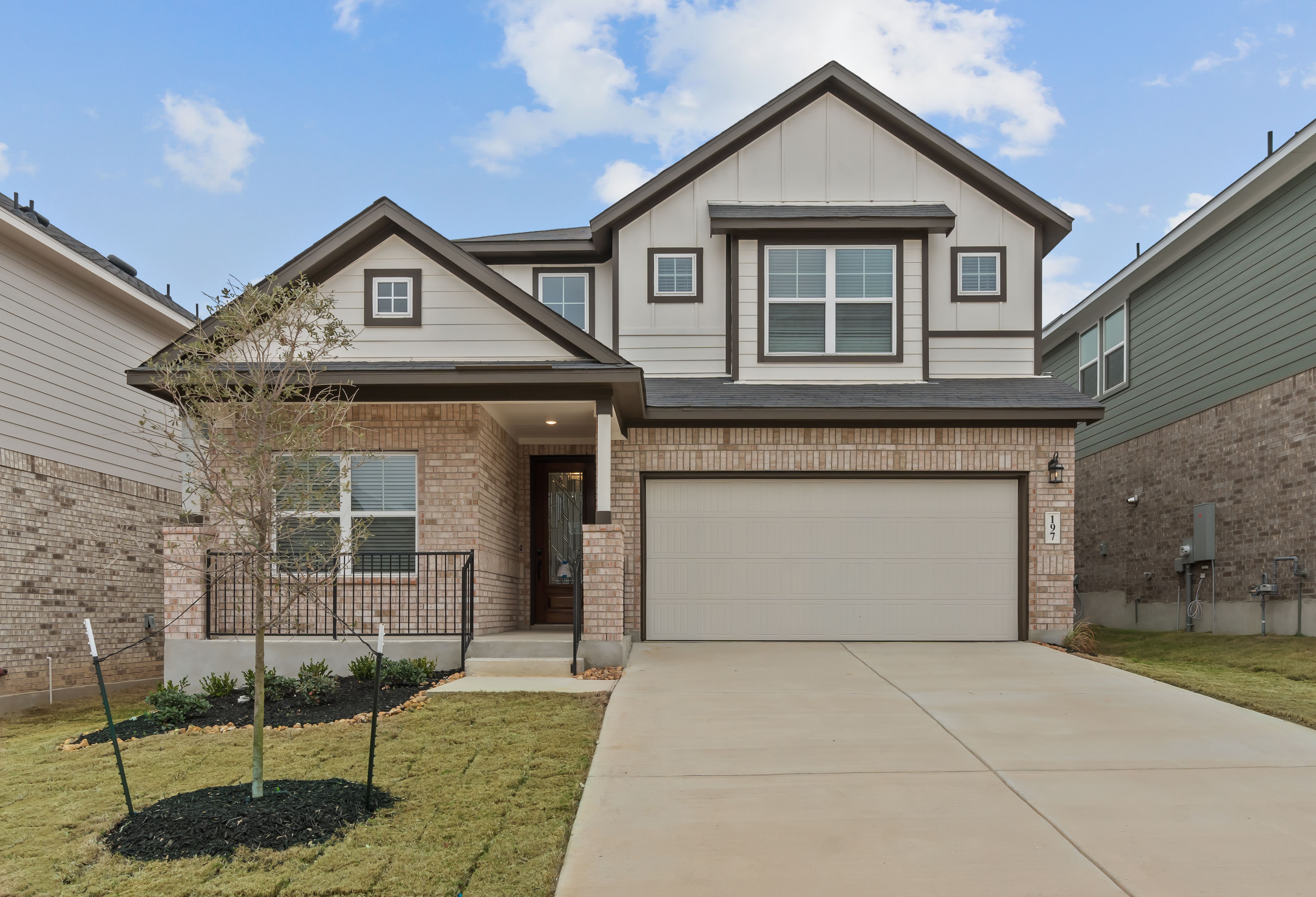 218 Navarro. Boerne, TX 78006