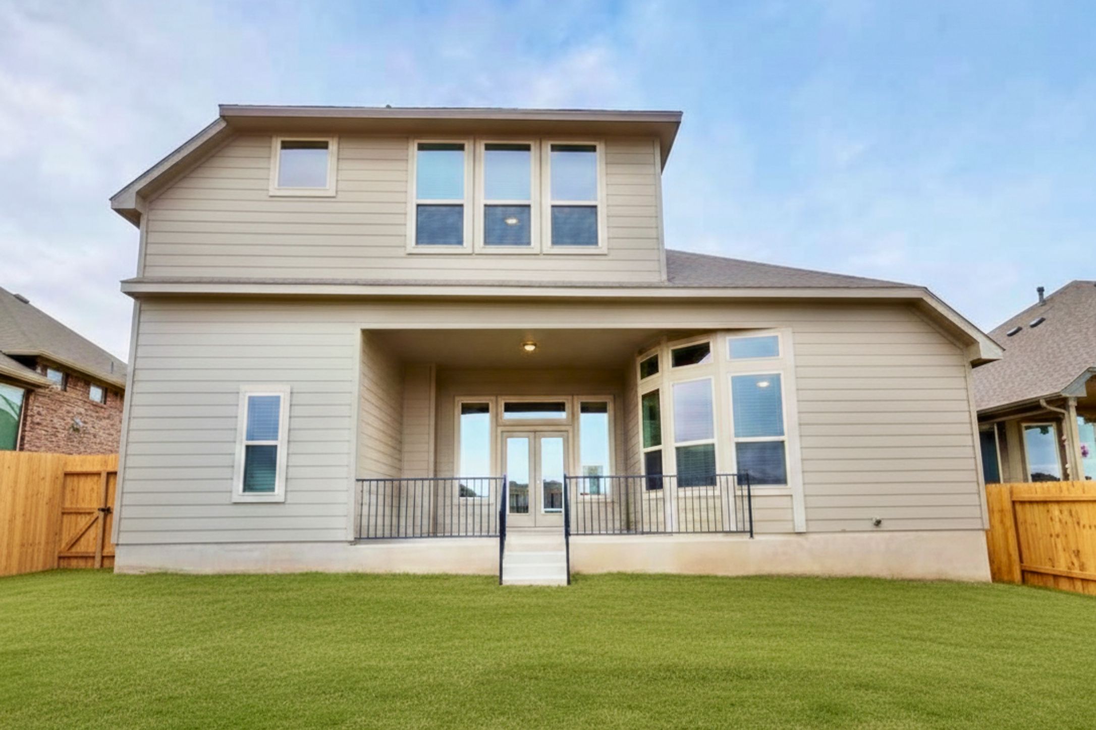 100 Ridgewell Loop. Georgetown, TX 78633