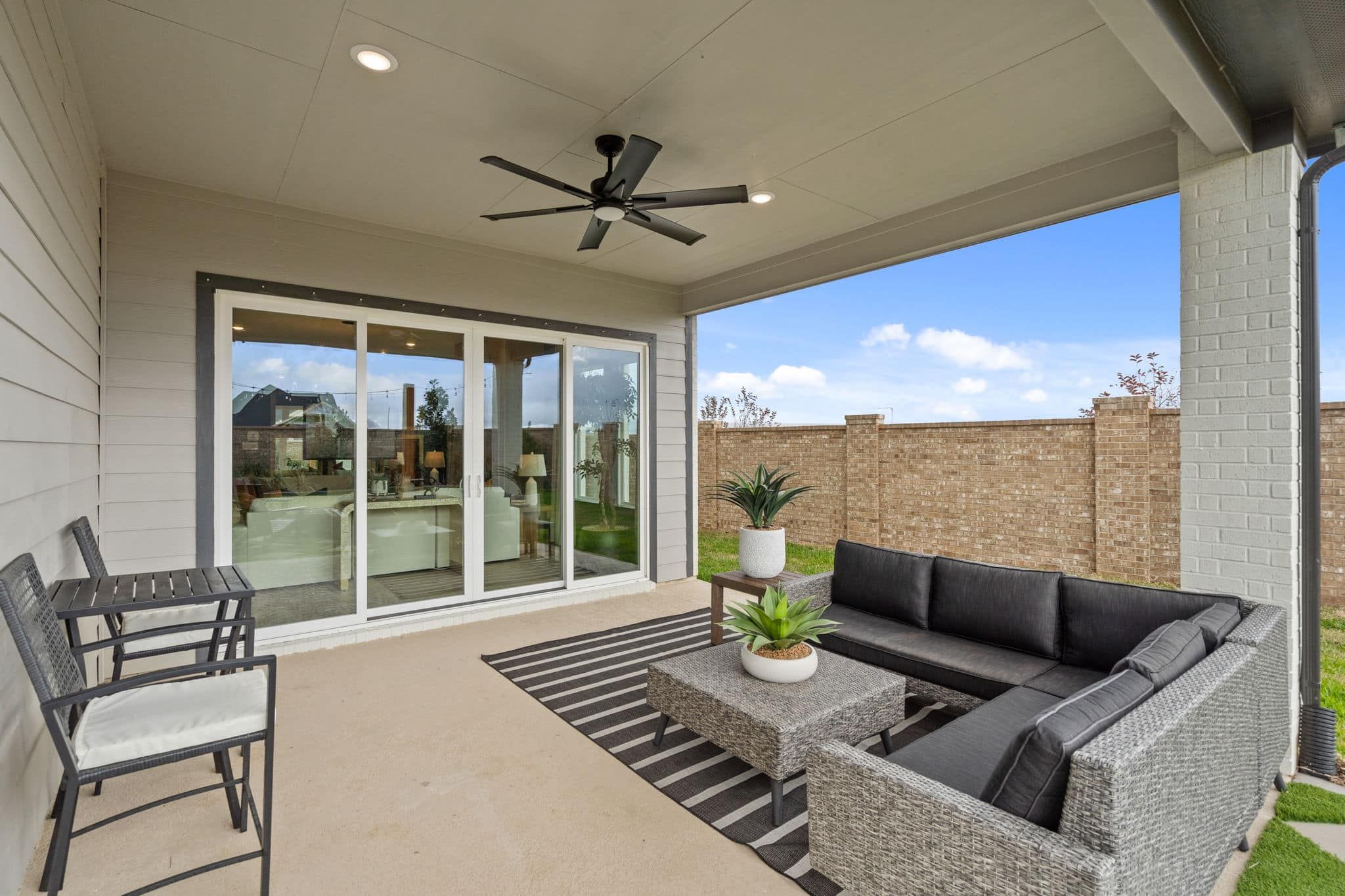 413 Dove Meadow Lane. Katy, TX 77493