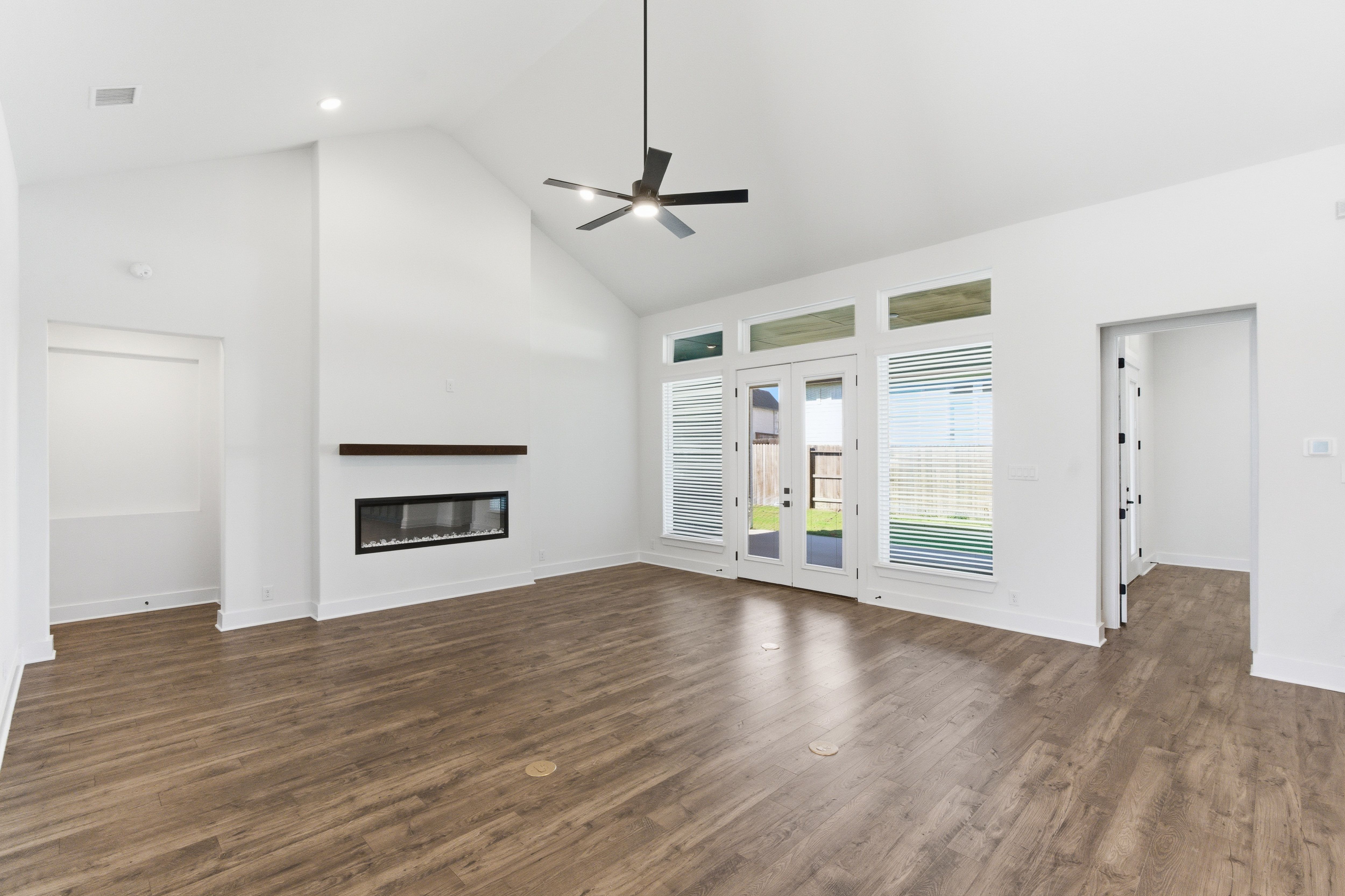 casa en Mesa Western por Chesmar Homes