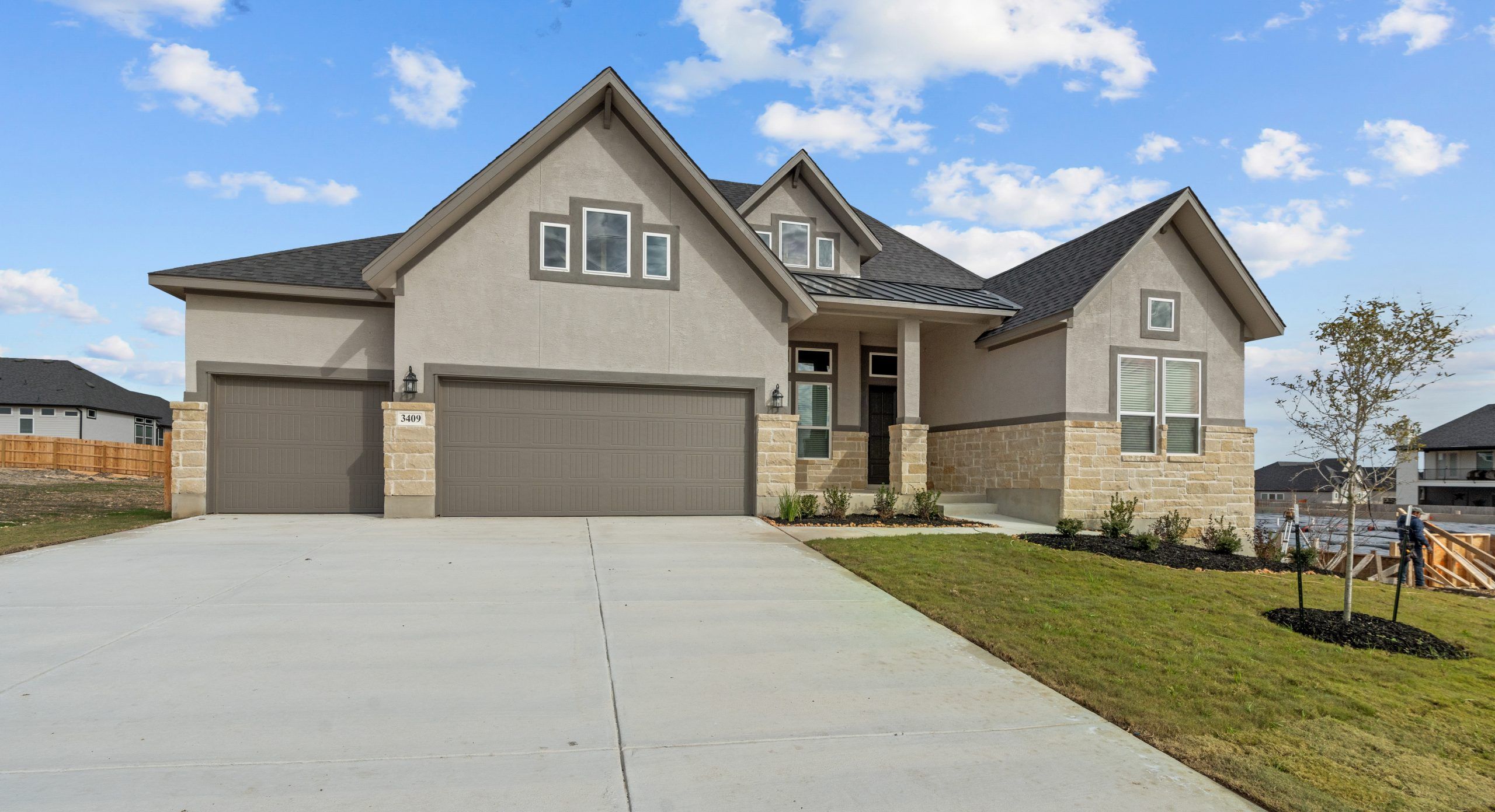 381 Jereth Crossing (Layla)