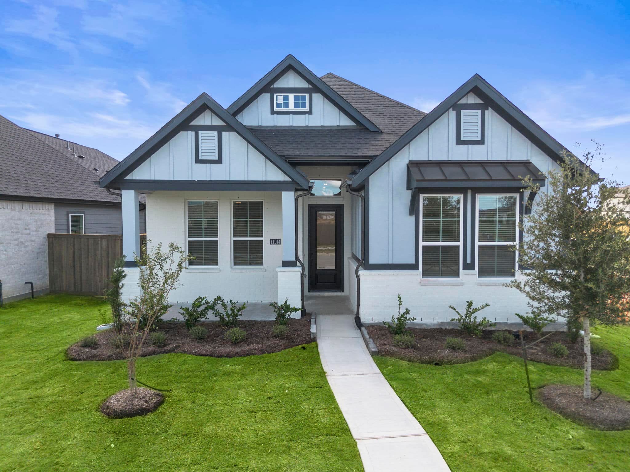 11914 North Pavillion Drive