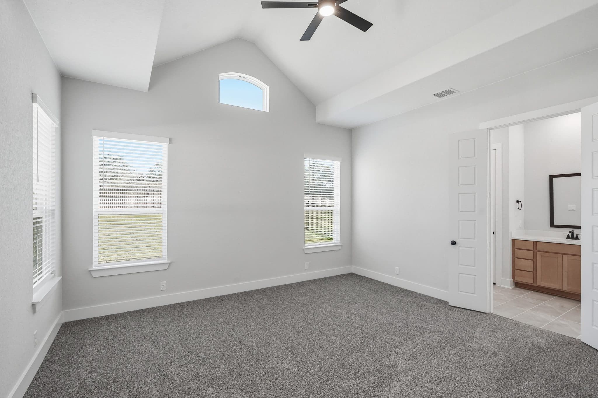 233 Sasparilla (Archer 50')