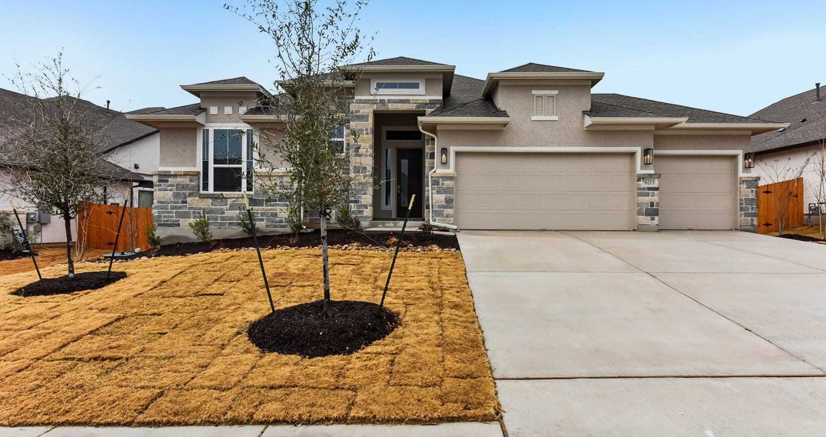 6213 Alamosa Clearing