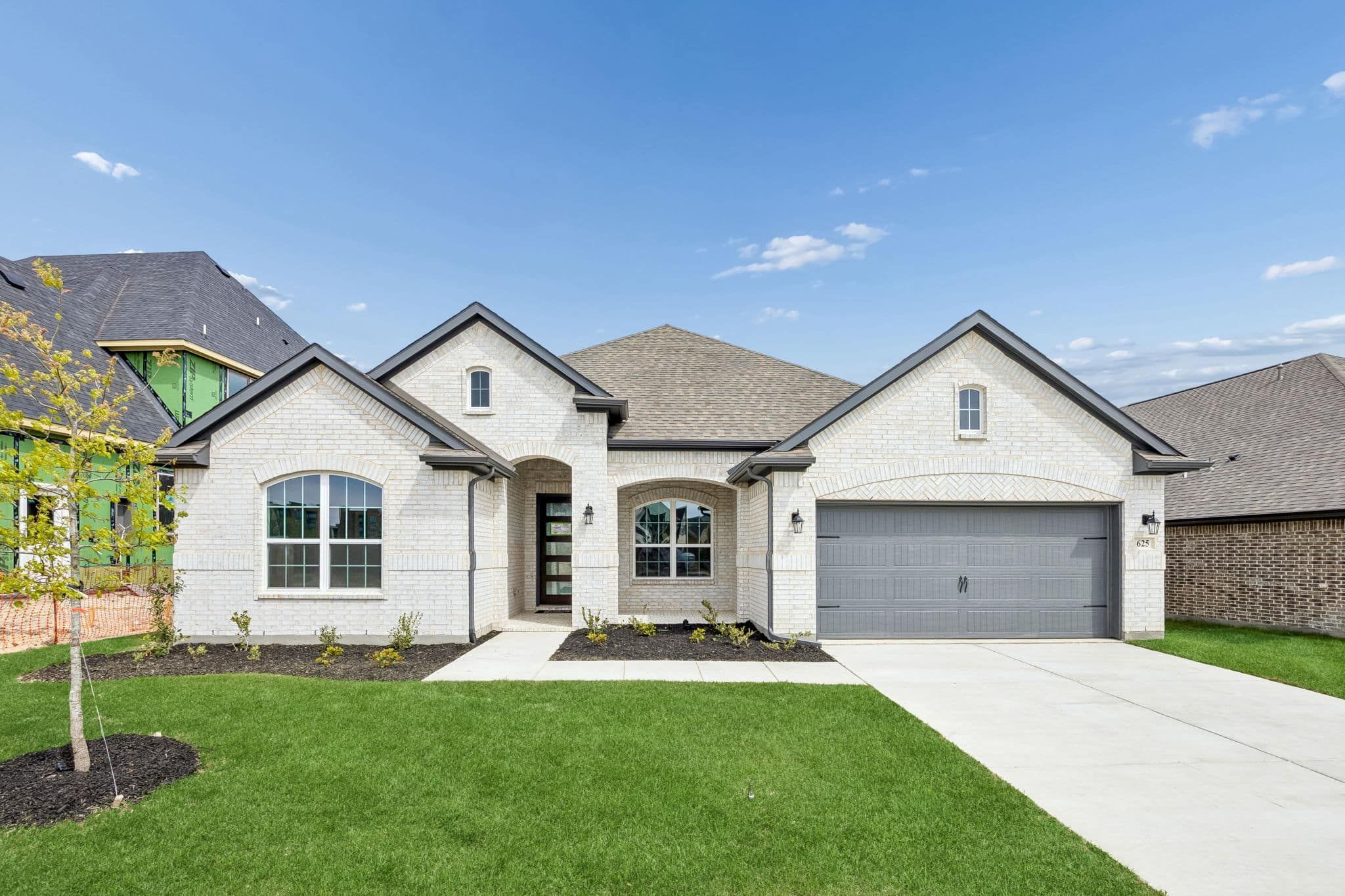 625 Majestic Oak Lane