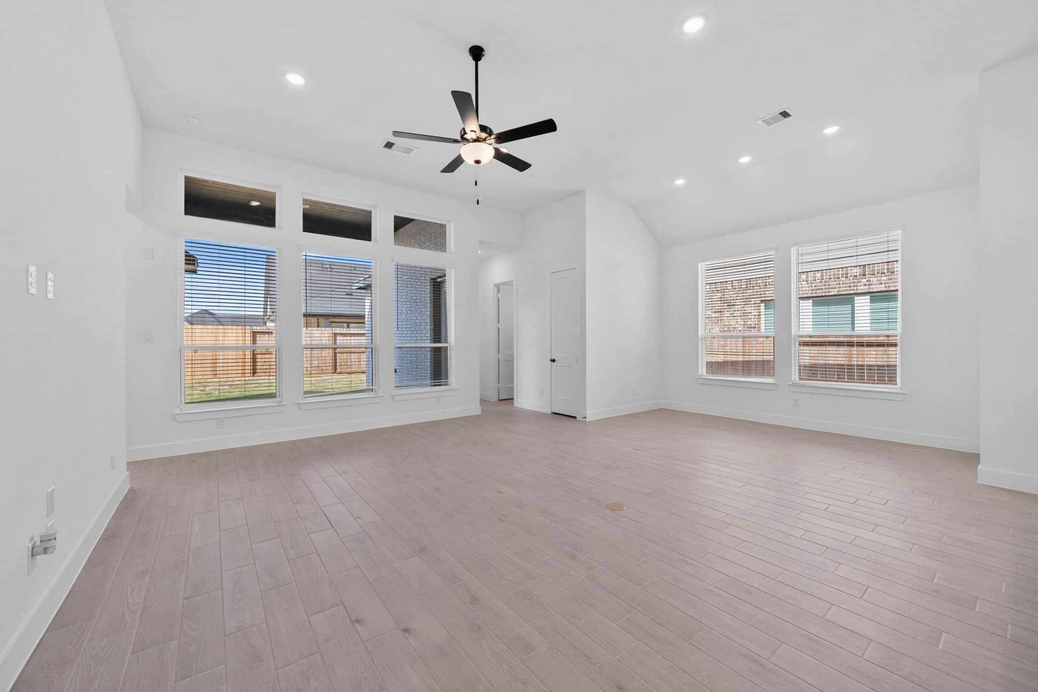 23-web-or-mls-DSC03708.jpg
