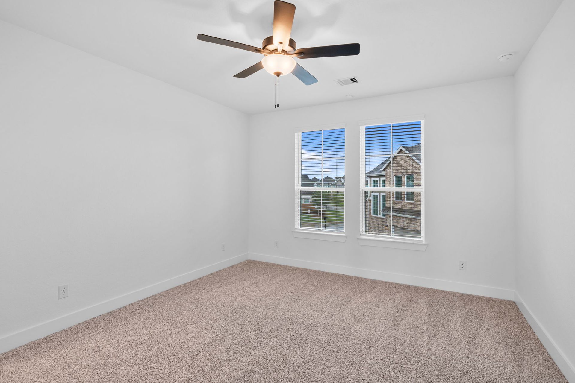 23-web-or-mls-DSC09653.jpg