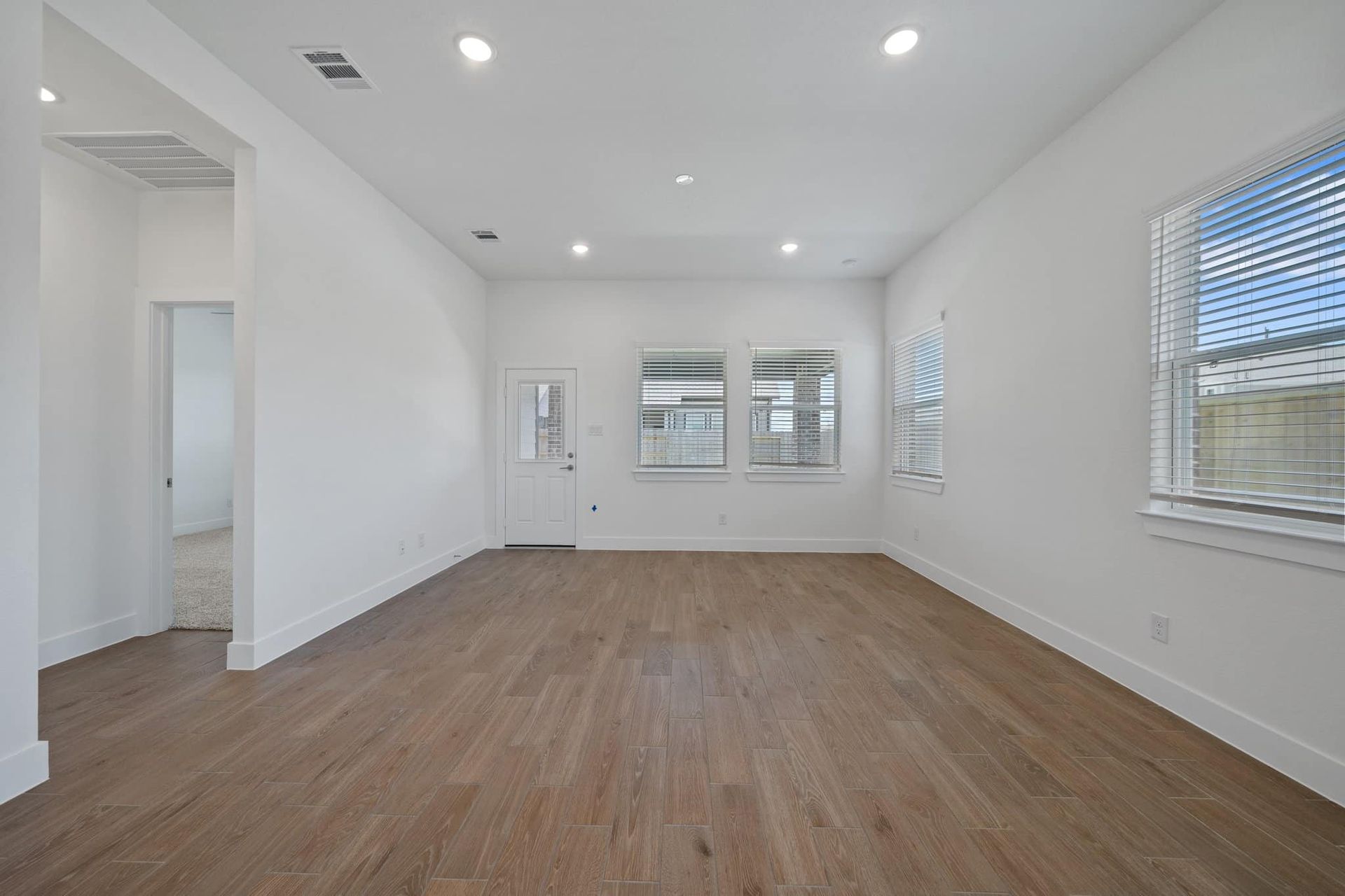 13-web-or-mls-DSC09661.jpg