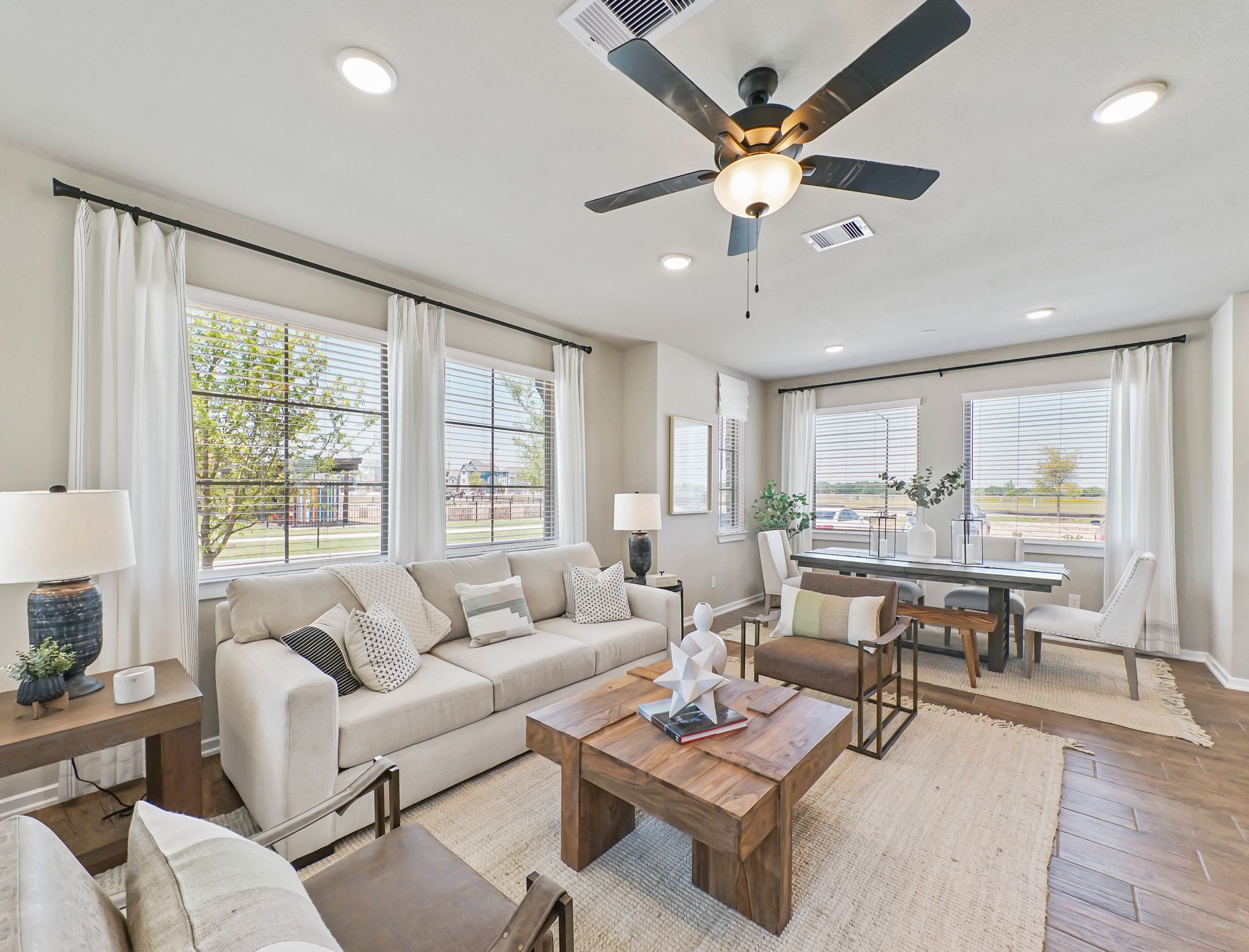 7614-Redbud-Orchard-Road-Katy-77493-26.jpg