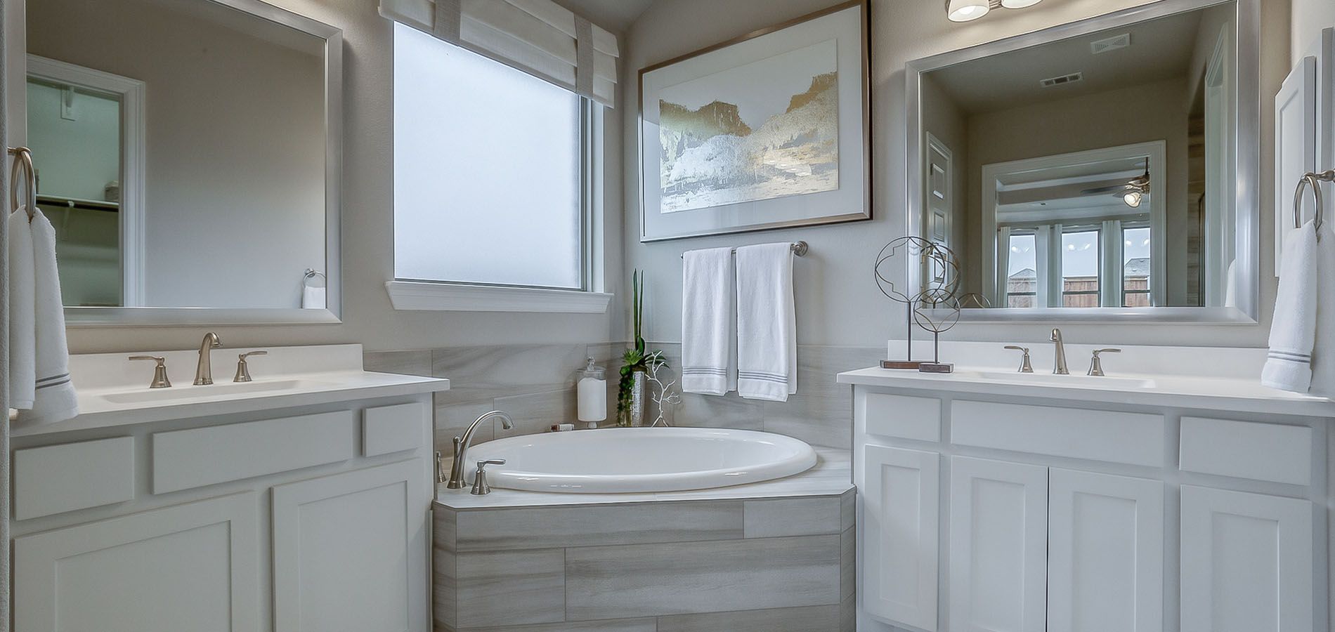 11-DFW-chesmarhomes-BROOKVILLE-modelhome.jpg