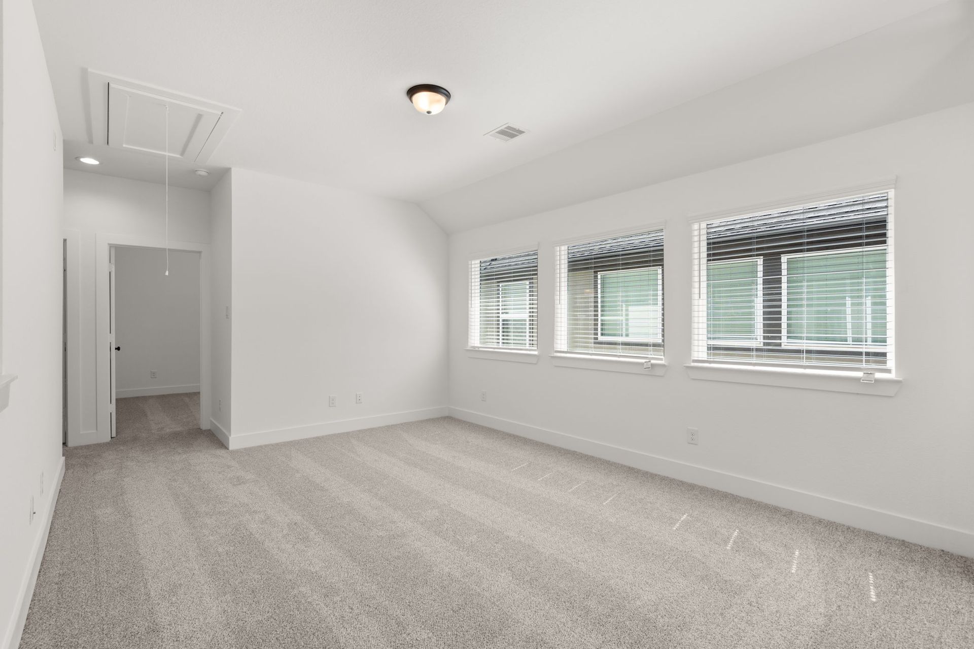 25-web-or-mls-DSC01722.jpg
