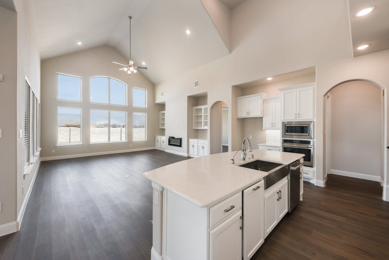 07_1001ChambersCreekDrive_007_mls-1.jpg