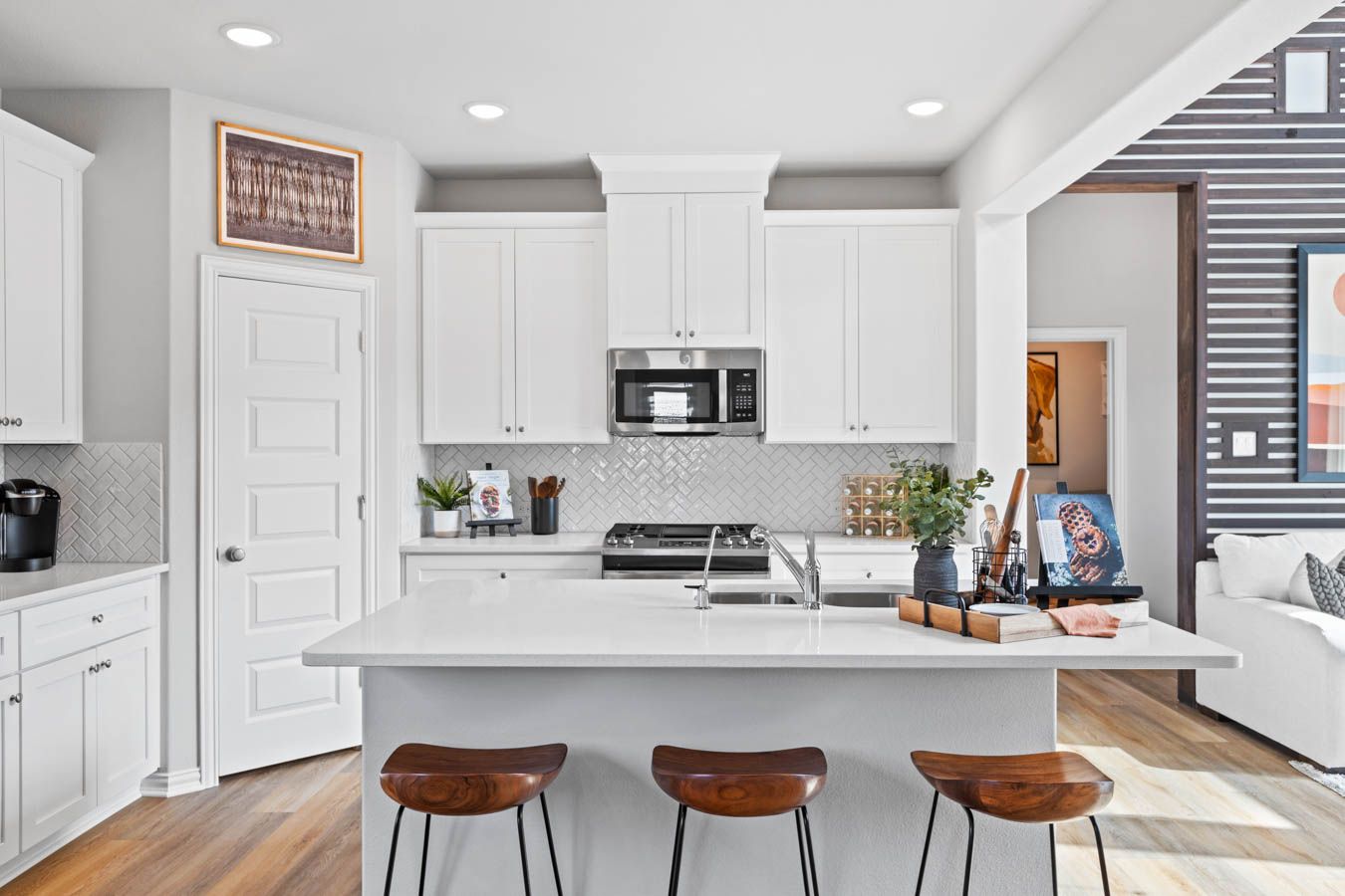 San-Francisco-Solterra-Model-Home-8-of-26.jpg
